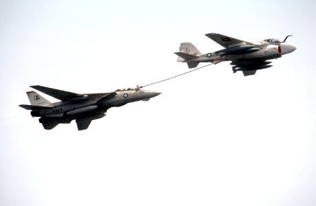 KA-6 F-14 DN-ST-87-10386