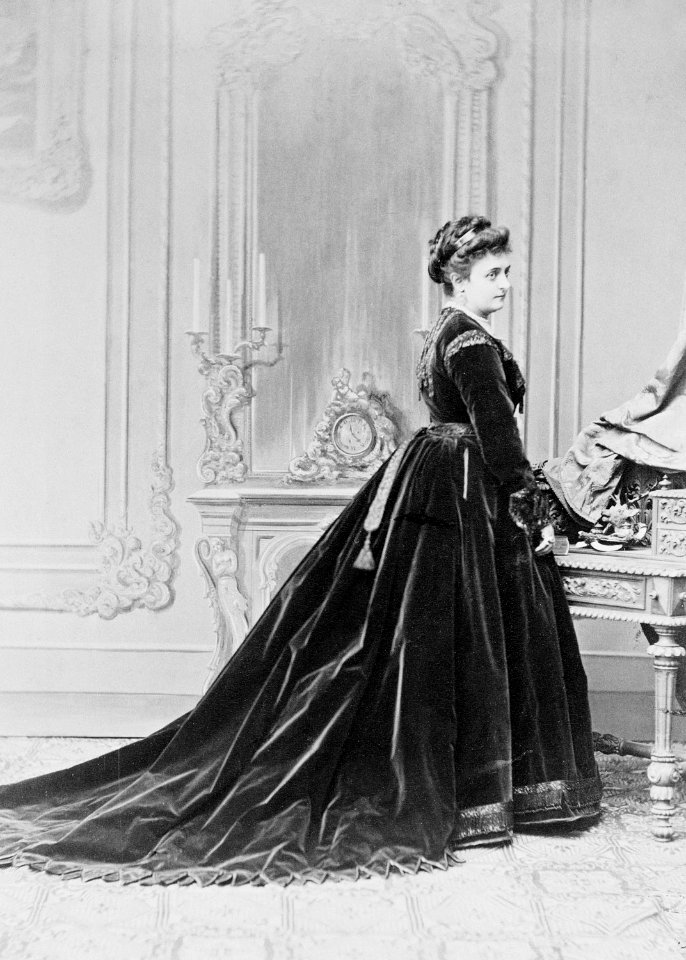 Júlia Hunyady de Kéthely, Princess Consort of Mihailo Obrenovitch III of Serbia
