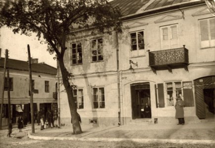 Jędrzejów. Rynek, pierzeja północno-wschodnia, 1931-1938