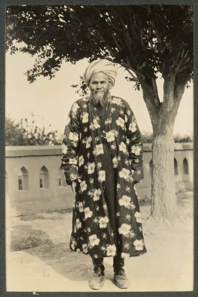 K.B. Mulla Sabit, British Aksakal, Yarkand