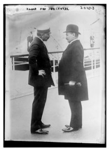 Kaiser and Dr. Leutze LCCN2014696642