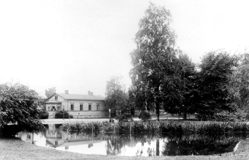 Kaisaniemi - N2567 b (hkm.HKMS000005-km002z09)