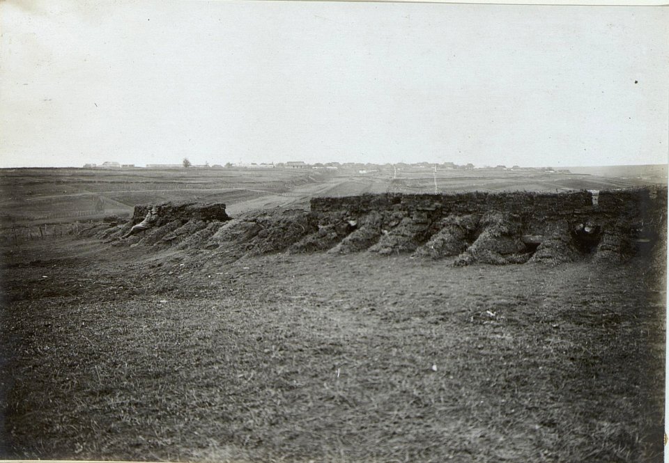 K.u.k. Schützenstellungen bei Sokolow an der Strypa, Jägerstützpunkt, Block von vorne (BildID 15438586)