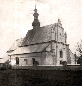 Jędrzejów, kościół św. Trójcy, lata 30. XX w
