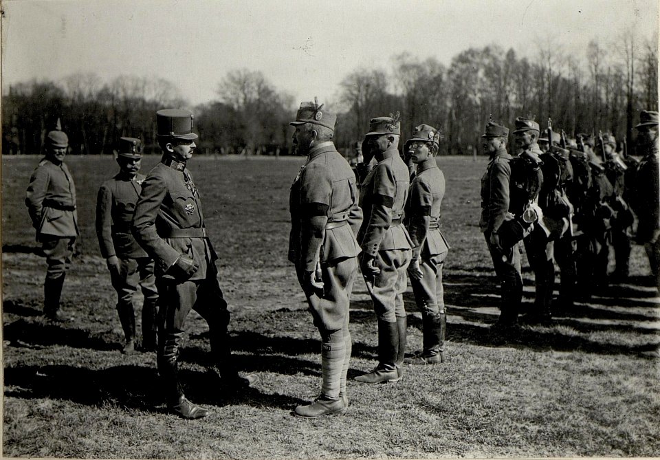 Kaiser Karl I. besucht die Armeegruppe Böhm-Ermolli in Busk (BildID 15552583)