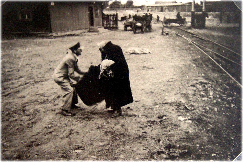 Jędrzejów. Pierwszy transport Żydów z getta do niemieckiego obozu zagłady w Treblince, 16.IX.1942