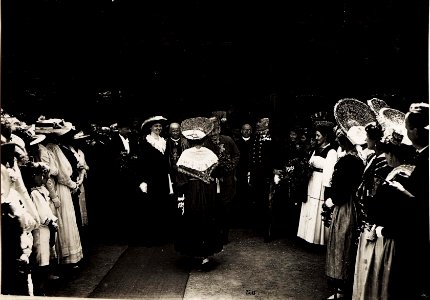 Kaiser Karl I. und Kaiserin Zita in bregenz am 5. Juni 1917, Kaiser Karl I. bereiste in der Zeit vom 1. Juni 1917 bis zum 6. Juni 1917 die Isonzofront, Istrien, Kärnten und Vorarlberg (BildID 15565485)