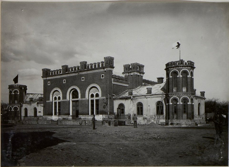 K.u.k. Feldspital 5-9 in Sadagora. Israelitischer Tempel. (BildID 15449026)