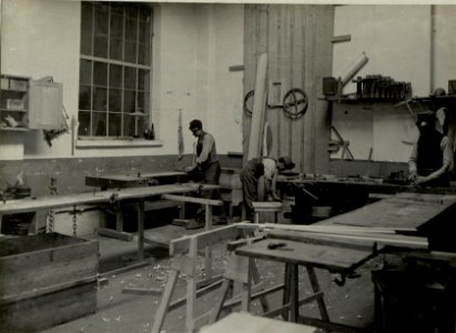 K.u.k. Kraftwagen Werkstätte in der Cellulosefabrik Villach. Tischlerei. (BildID 15468403)