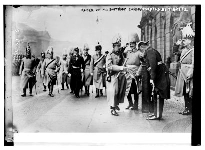 Kaiser on his birthday congratulated by Tirpitz LCCN2014688961