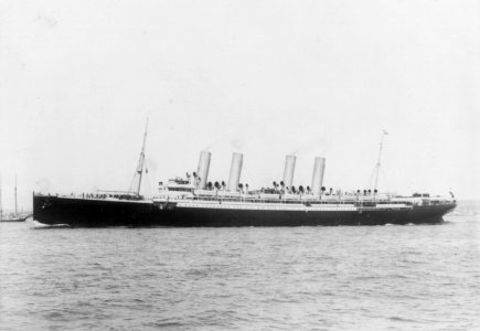 Kaiser Wilhelm liner port 1897 photo