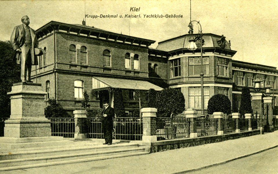 Kaiserlicher Yachtclub am Strandweg (Kiel 75.156)