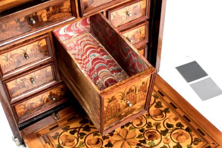 Kabinettskåp, detalj, 1600 - Hallwylska museet - 109830