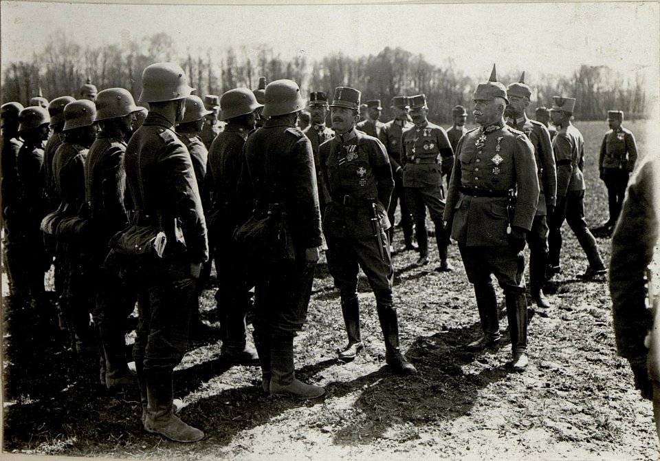 Kaiser Karl I. besucht die Armeegruppe Böhm-Ermolli in Busk (BildID 15552548)