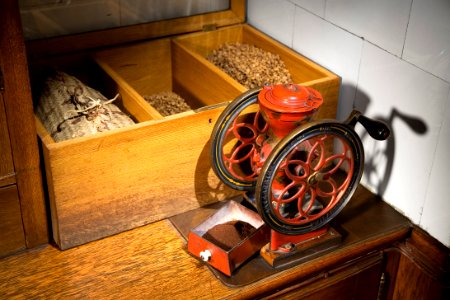 Kaffekvarn Helbild i miljö - Hallwylska museet - 85991