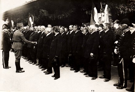 Kaiser Karl I. und Kaiserin Zita in Feldkirch am 5. Juni 1917. Karl bereiste vom 1. Juni 1917 bis zum 6. Juni 1917 die Isonzofront, Istrien, Kärnten und Vorarlberg (BildID 15565359)