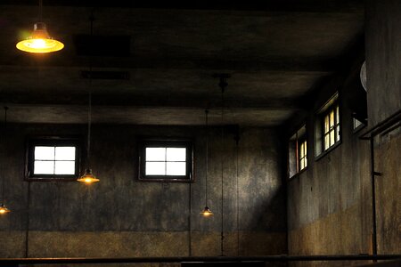 Vacuum darkness in