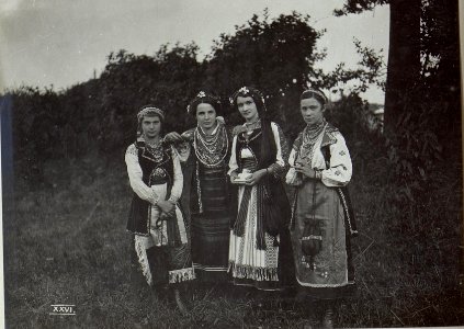 Kalusz, Ukrainische Festtracht (BildID 15652145)