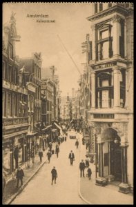 Kalverstraat hoek Spui richting Muntplein, Afb PBKD00353000008