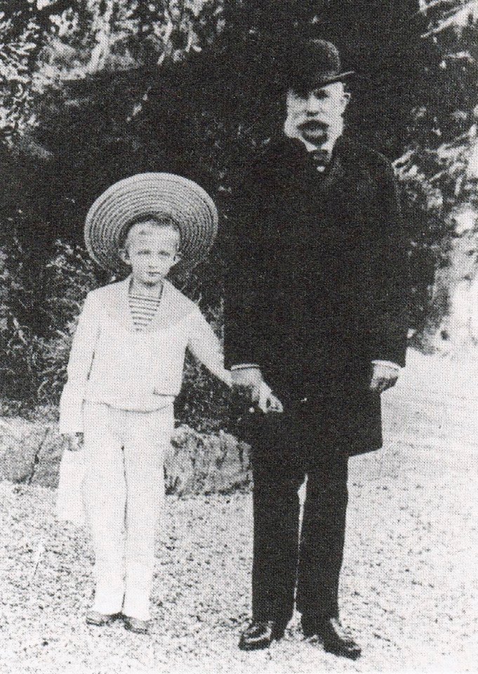 Kaiser Franz Joseph mit seinem Großneffen Erzherzog Karl