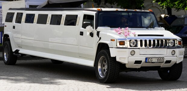 Stretch white automotive