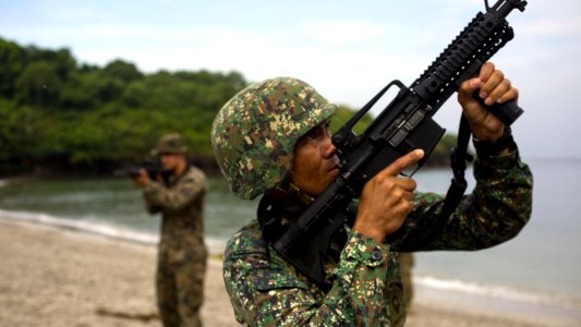KAMANDAG 2017 Lima Co Conducts Training with Philippine Marines - Image 10 of 10