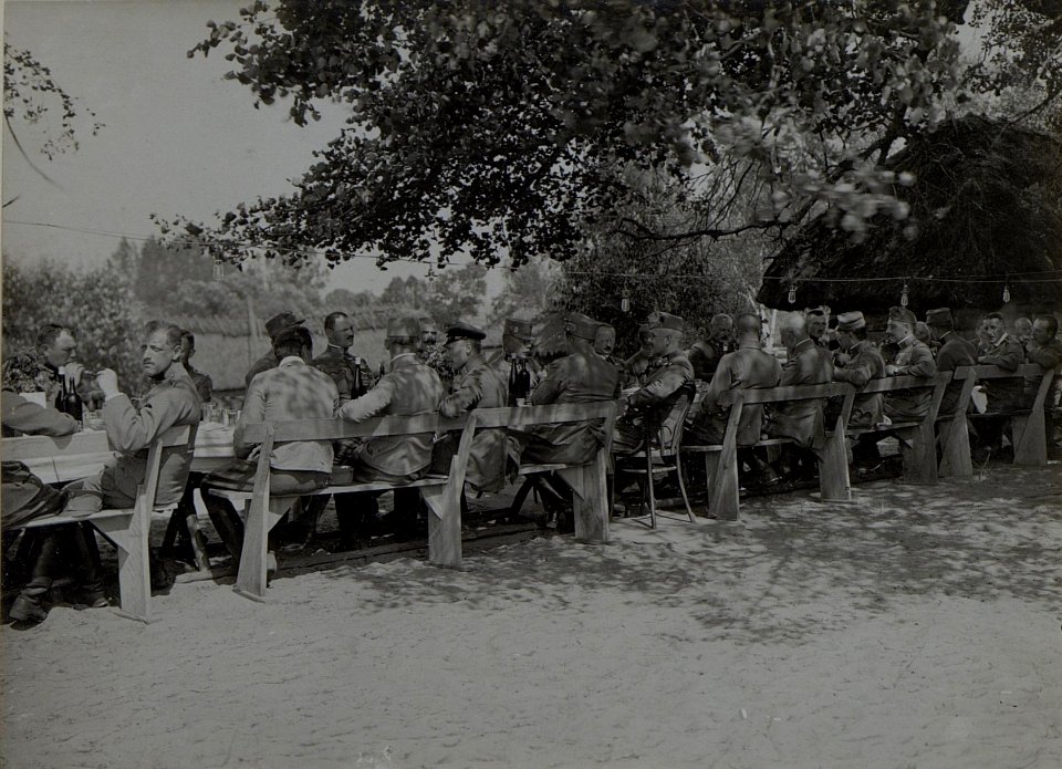 Kaiserdiner am 18.August 1916, 25. Infanteriedivison (BildID 15445942)
