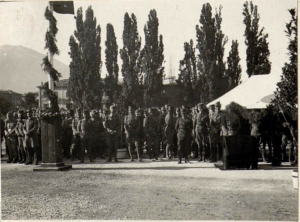 Kaiserfeier, Gottesdienst auf der Piazza d'Armi in Trient (BildID 15627979)
