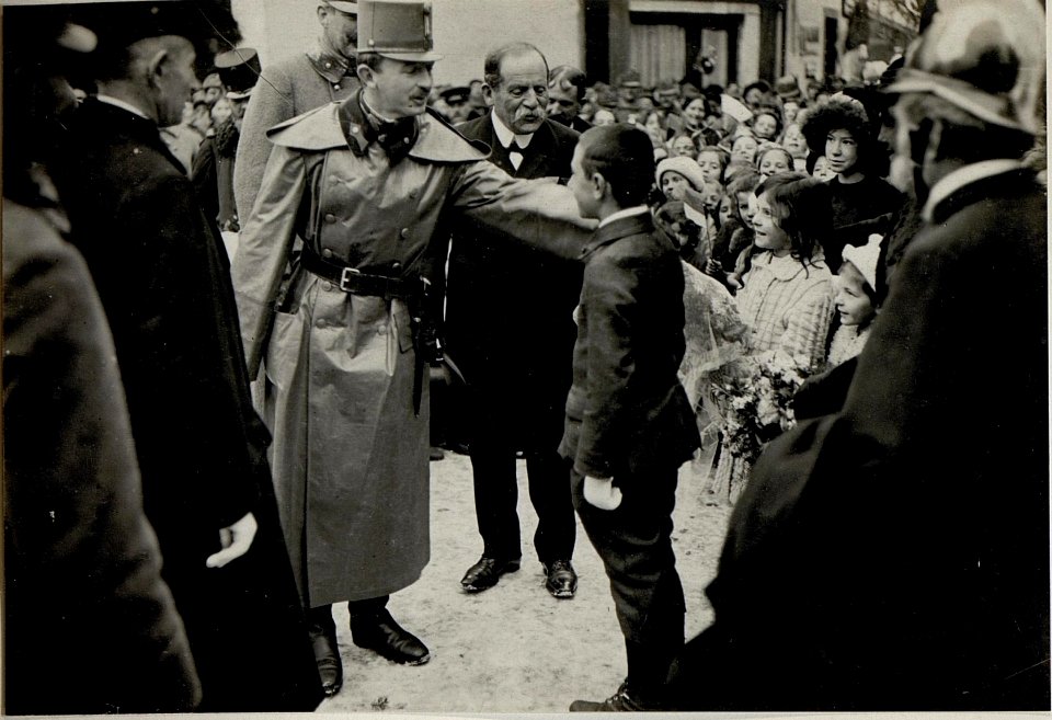 Kaiser Karl I. in Pergine, 17.1.1917 (BildID 15549733)