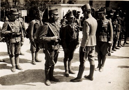 Kaiser Karl I. in Triest während seiner Frontreise an die Isonzofront, Istrien, Kärnten und Vorarlberg, die vom 1. Juni 1917 bis zum 6. Juni 1917 dauerte (BildID 15564981)