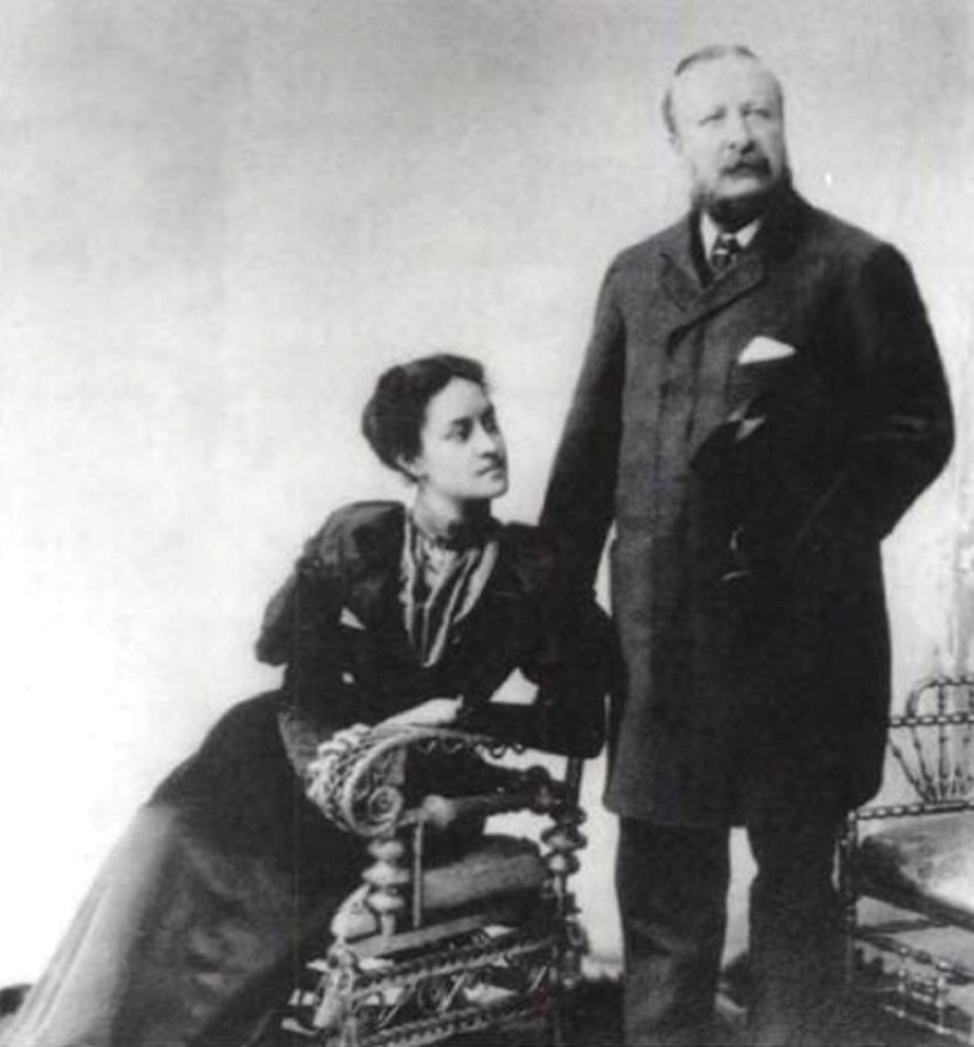 Kaiulani in Boston with Mr. Davies, photograph by Elmer Chickering