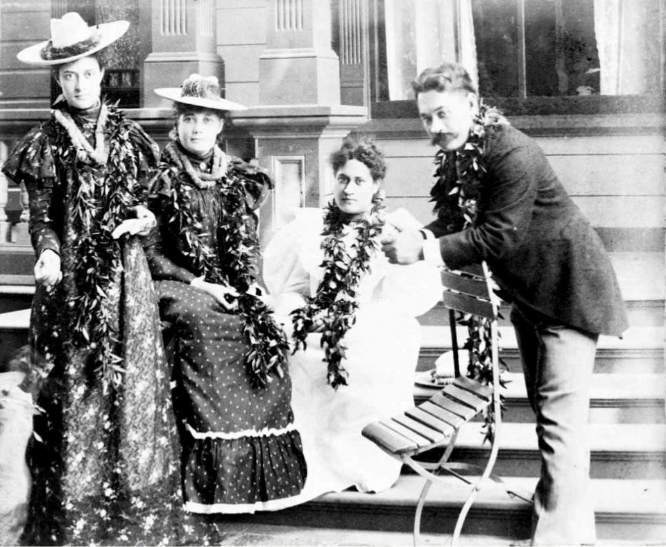Kaiulani with Eva Parker, Rose Cleghorn and Prince Koa