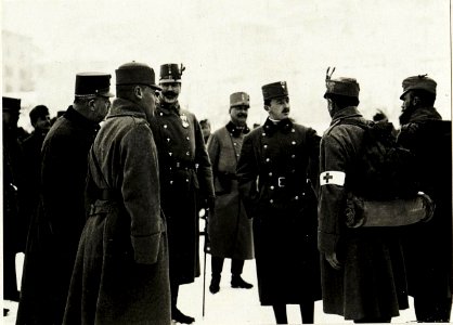 Kaiser Karl I., .Besuch in Trient,, bei den Tiroler Kaiserjägern am Waffenplatz. (BildID 15415225)