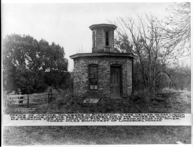 Kansas - Lindsborg - Office of Justice Holmberg in Sveadahl, 3 miles SW of Lindsborg; octagonal brick building with oct. wooden tower LCCN2007678566