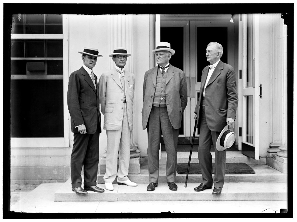 KANSAS CITY BANKERS. CHARLES S. KEITH; R.A. LONG; J.B. WHITE; SEN. W.J. STONE OF MO. LCCN2016865725