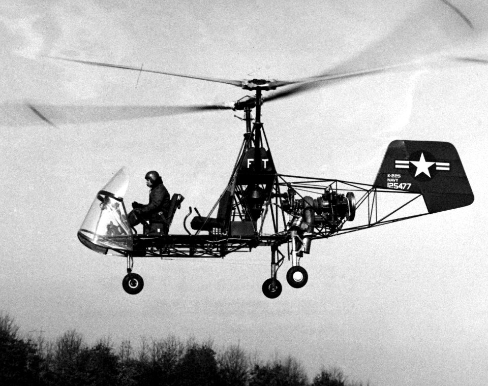 Kaman K-225 - 330-PS-2417 (USN 708453) (18160147725)