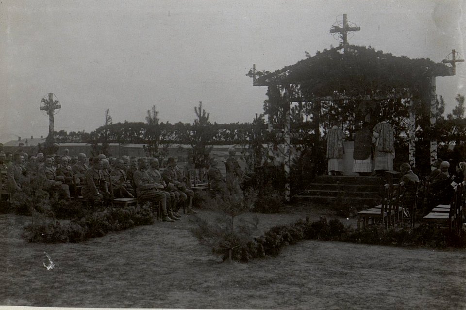 Kaiserin Geburtstagfeier.Bei der Feldmesse. (BildID 15656071)