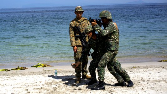 KAMANDAG 2017 Lima Co Conducts Training with Philippine Marines - Image 17 of 18
