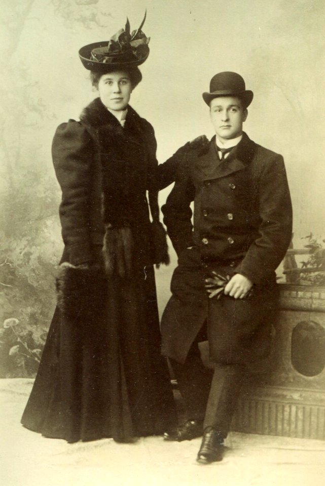 Karin & Johan Svensson c 1912