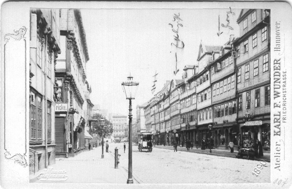 Karl F. Wunder Momentaufname 1890 Calenberger Strasse mit Pferde-Omnibus Blick in Richtung Marktkirche Hannover