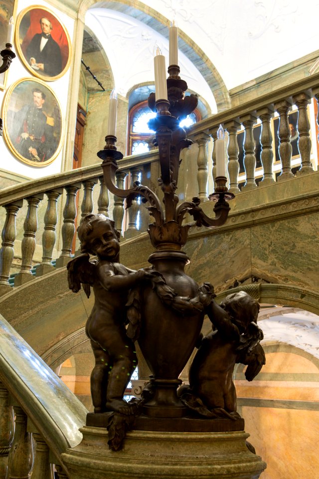 Kandelaber, 2 stycken, i stora trappan - Hallwylska museet - 107104