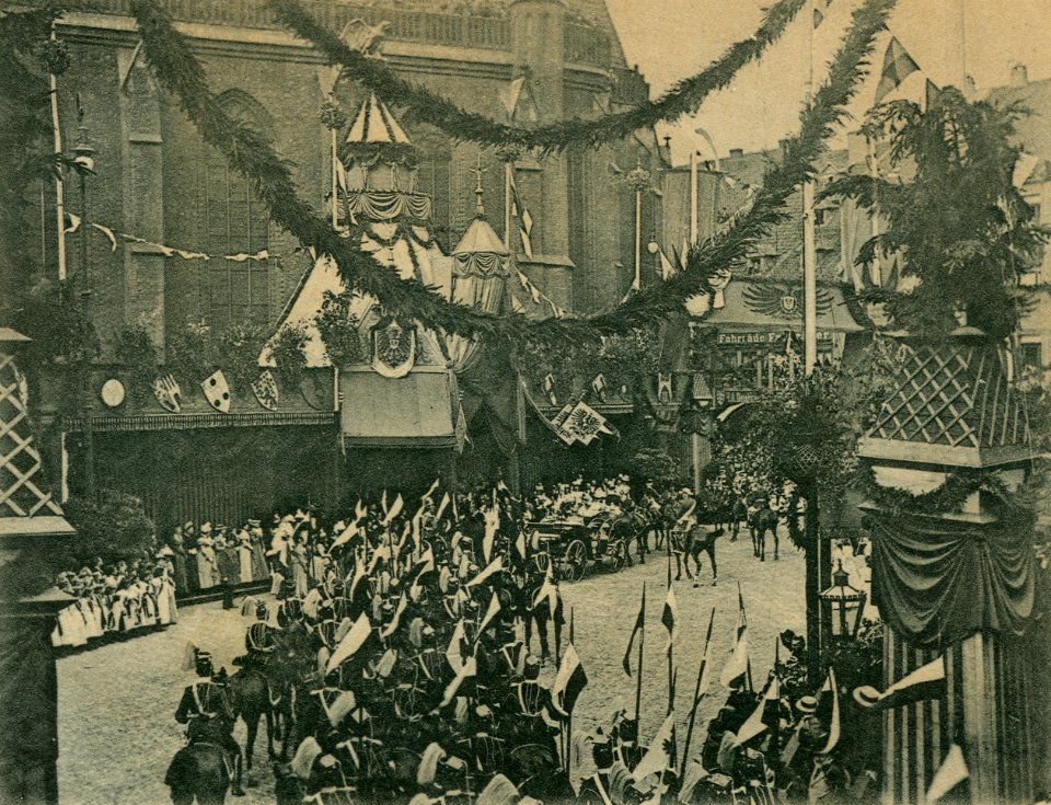 Karl F. Wunder PC 0560 Kaisertage in Hannover. Begrüßung auf dem Marktplatze