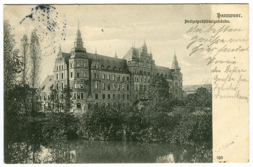 Karl F. Wunder PC 0958 Hannover. Polizeipräsidialgebäude