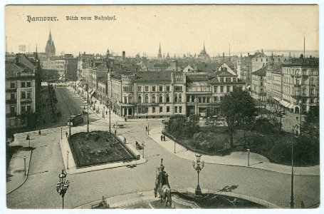 Karl F. Wunder PC 1009 Hannover. Blick vom Bahnhof
