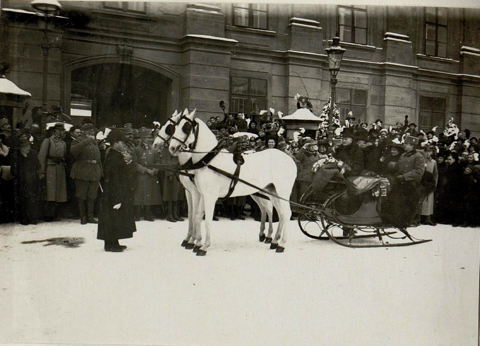Karl I. und Zita in Innsbruck, 19.1.1917 (BildID 15551113)