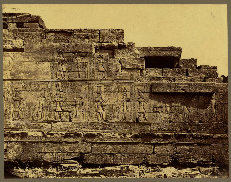 Karnak. Bas-relief sur le mur du temple l'Evergedes II - Bonfils. LCCN2004666806