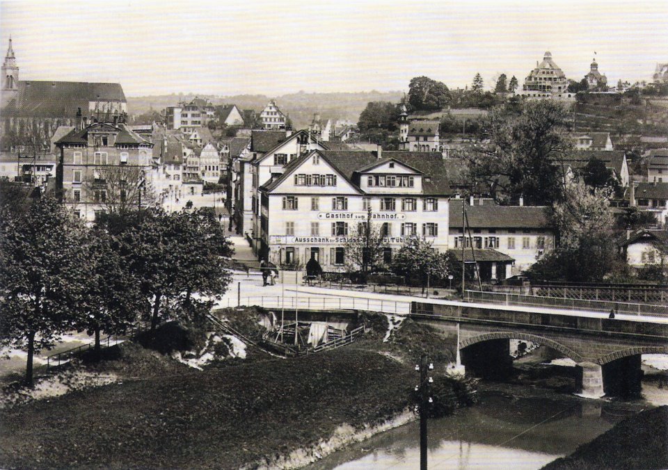 Karlstraße mit Bahnübergang und Steinlachbrücke (AK Gebr. Metz 1907 TPk079)