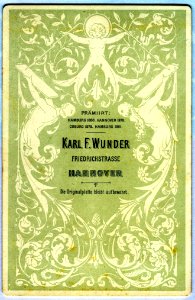 Karl F. Wunder KAB Alte Dame mit Haube Back Side