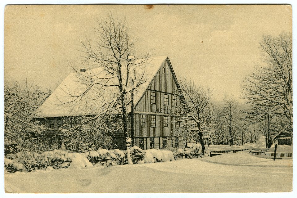 Karl F. Wunder PC Zum Auerhahn 637m ü. d. M. Berggasthaus im Oberharz Post Zellerfeld Tel. Amt Goslar Nr. 139. Ansichtsseite