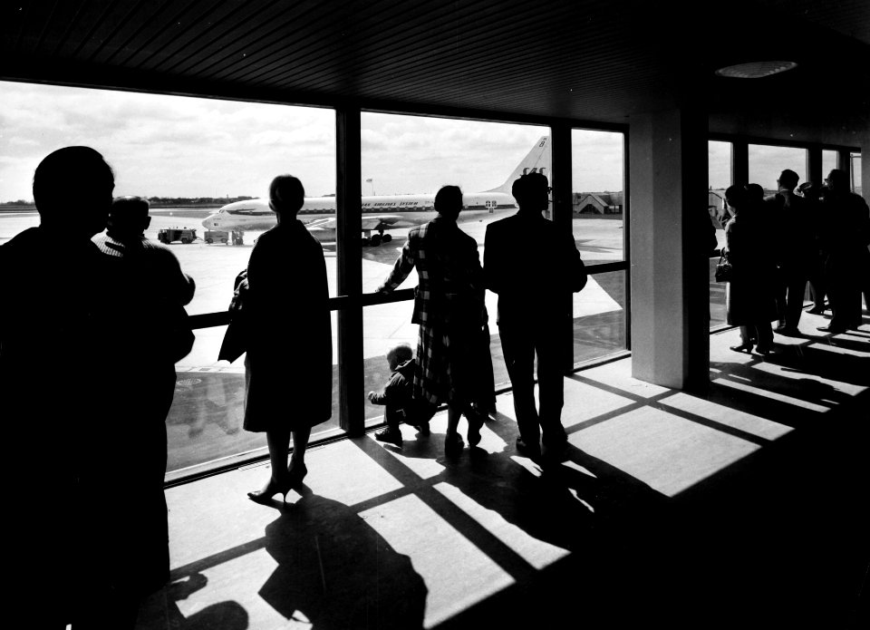 Kastrup Airport CPH, Copenhagen. View of the platform from the indoor public concourse on the 2nd floor